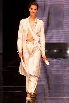 Giorgio Armani fashion show for Spring/Summer 2002