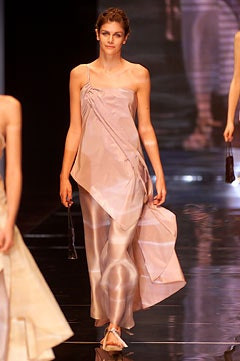 Giorgio Armani fashion show for Spring/Summer 2002