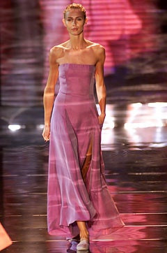 Giorgio Armani fashion show for Spring/Summer 2002