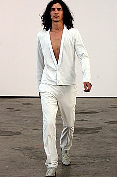 Helmut Lang fashion show for Spring/Summer 2002