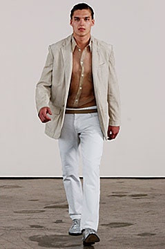 Helmut Lang fashion show for Spring/Summer 2002