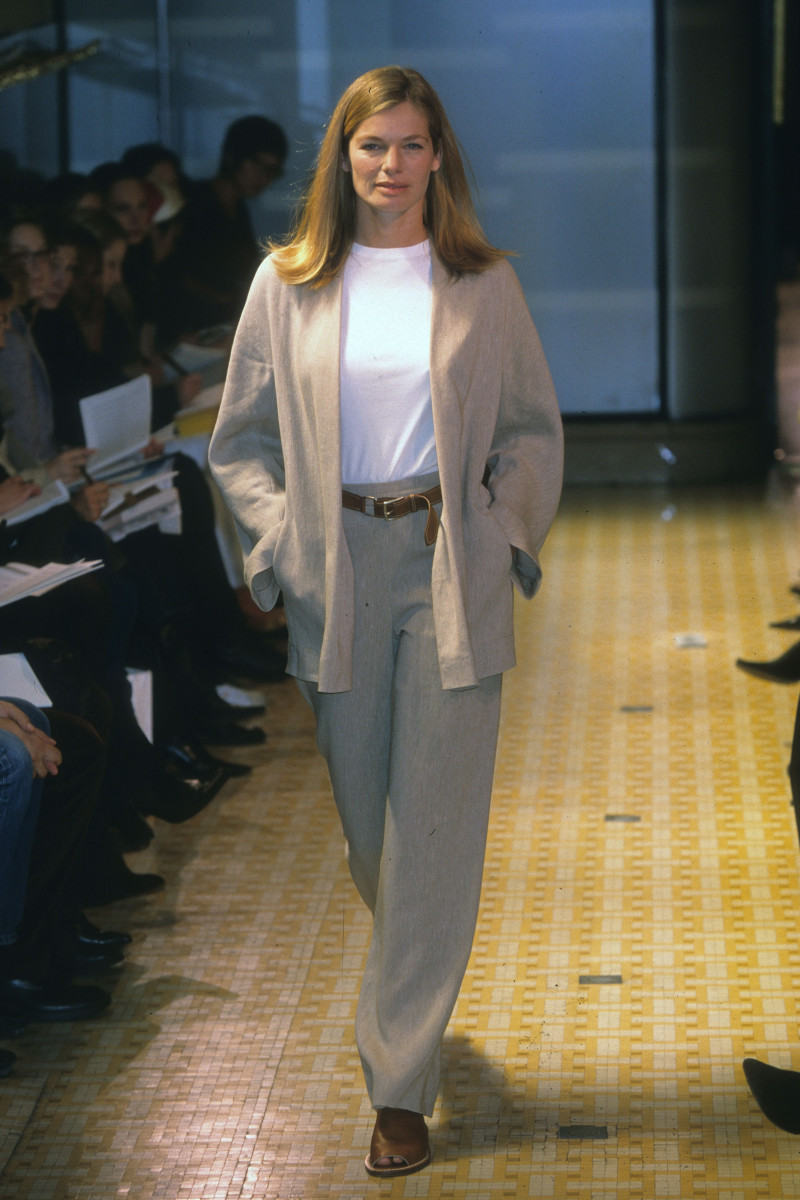 Hermès fashion show for Spring/Summer 2002