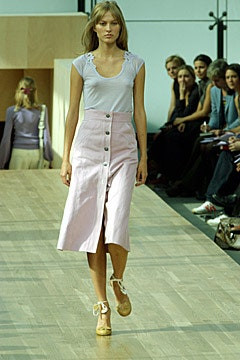 Louis Vuitton fashion show for Spring/Summer 2002