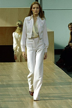 Louis Vuitton fashion show for Spring/Summer 2002