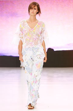 Matthew Williamson fashion show for Spring/Summer 2002