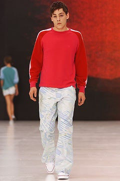 Matthew Williamson fashion show for Spring/Summer 2002