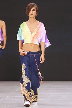 Matthew Williamson fashion show for Spring/Summer 2002