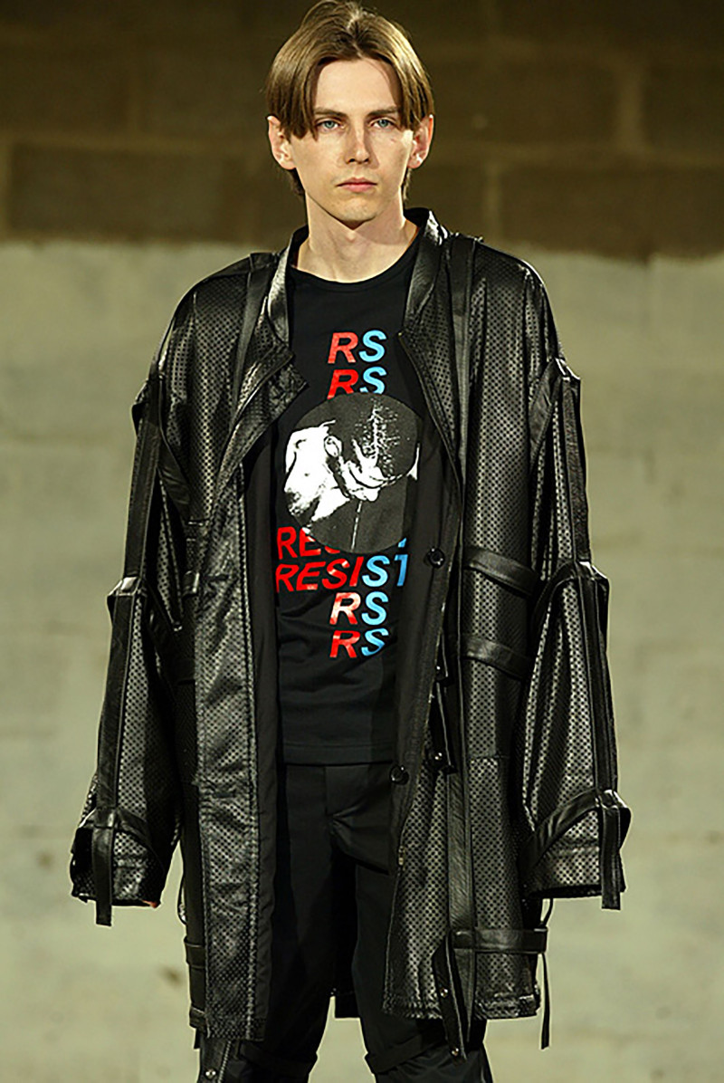 Raf Simons fashion show for Spring/Summer 2003