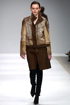 Burberry fashion show for Autumn/Winter 2003