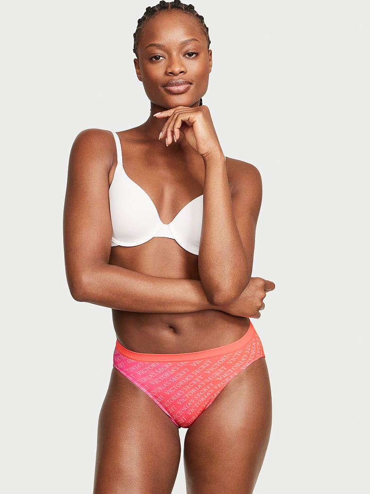 Mayowa Nicholas featured in  the Victoria\'s Secret catalogue for Spring/Summer 2025