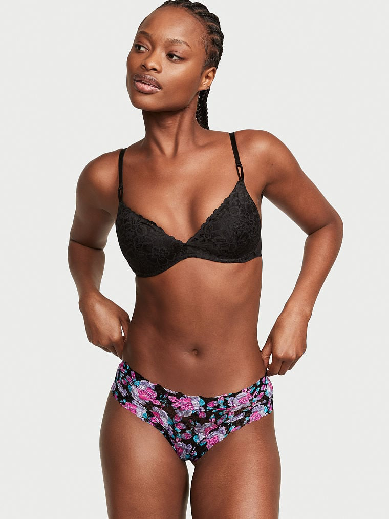 Mayowa Nicholas featured in  the Victoria\'s Secret catalogue for Spring/Summer 2025