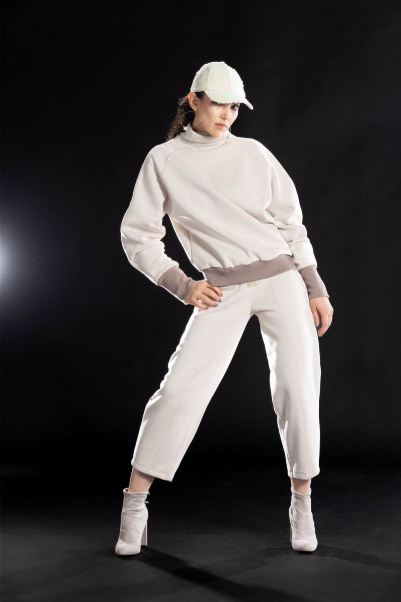 Ayumi Mitsukane lookbook for Autumn/Winter 2025
