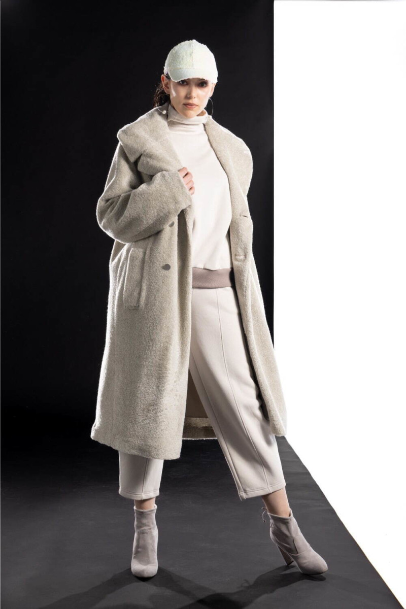 Ayumi Mitsukane lookbook for Autumn/Winter 2025