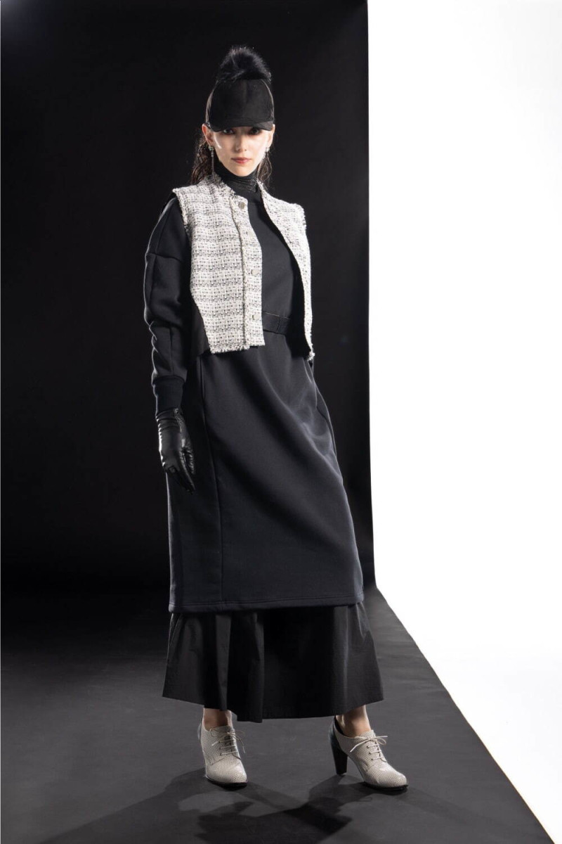 Ayumi Mitsukane lookbook for Autumn/Winter 2025