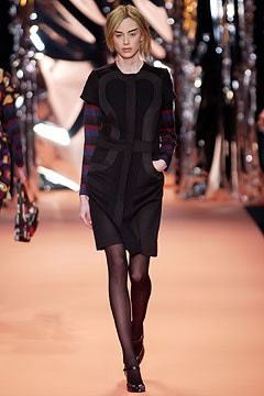 Clements Ribeiro fashion show for Autumn/Winter 2003