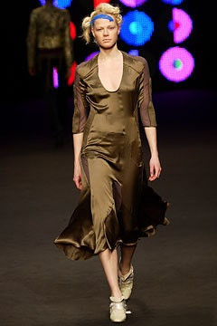 Hamish Morrow fashion show for Autumn/Winter 2003