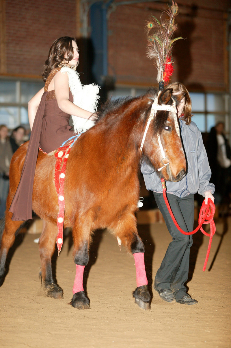Imitation of Christ fashion show for Autumn/Winter 2003