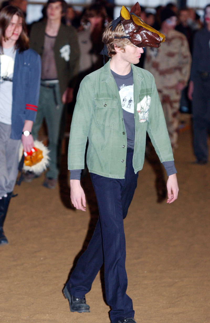 Imitation of Christ fashion show for Autumn/Winter 2003