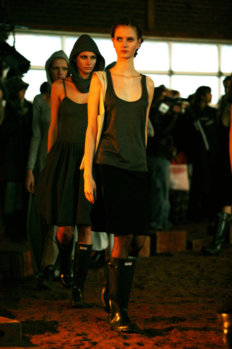 Imitation of Christ fashion show for Autumn/Winter 2003