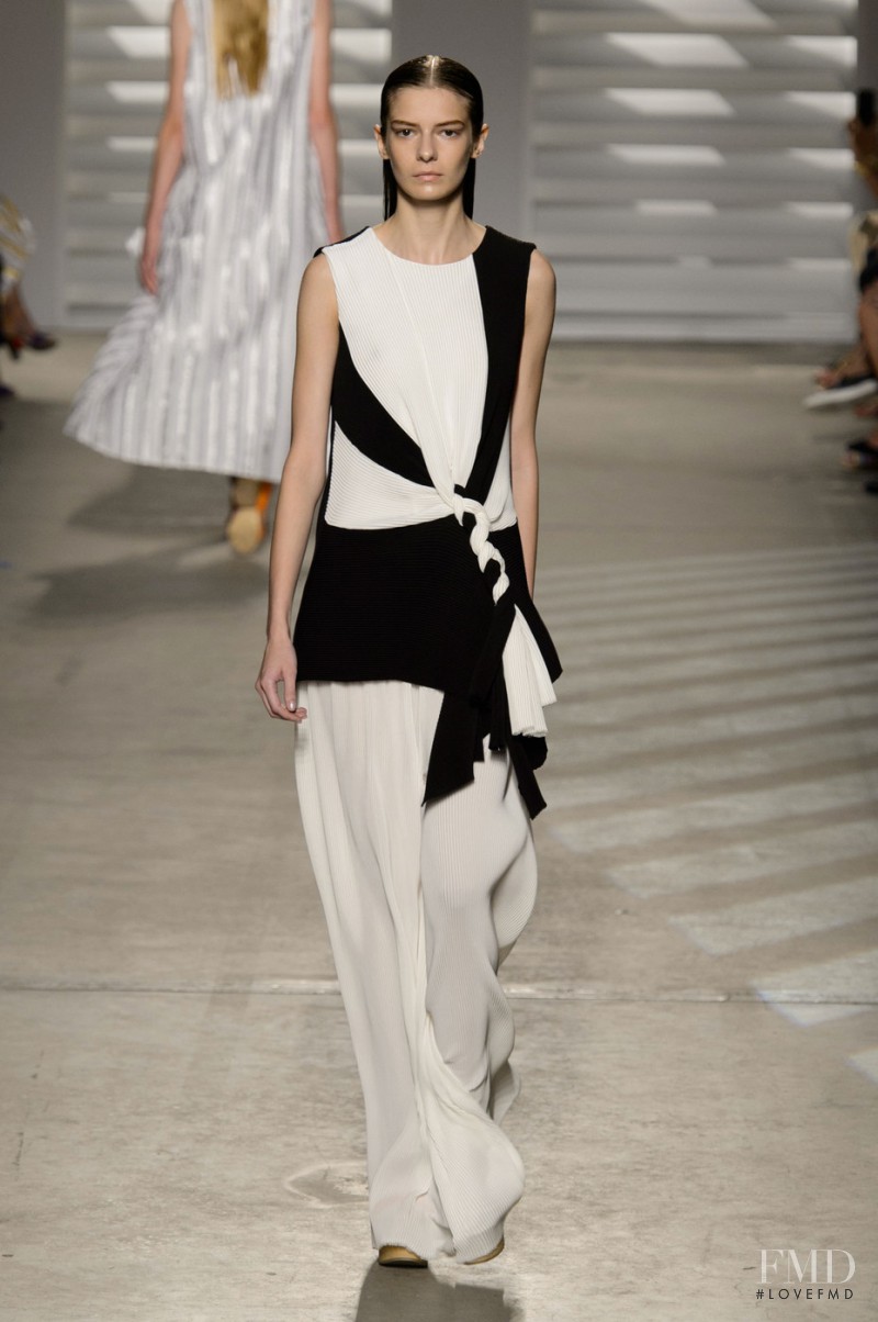 Dasha Denisenko featured in  the Thakoon fashion show for Spring/Summer 2015