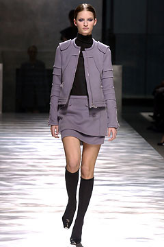 Louis Vuitton fashion show for Autumn/Winter 2003