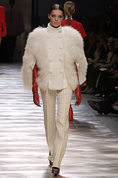Louis Vuitton fashion show for Autumn/Winter 2003