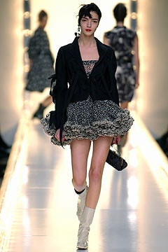 Moschino fashion show for Autumn/Winter 2003