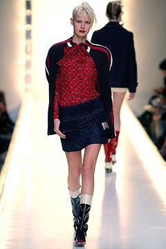 Moschino fashion show for Autumn/Winter 2003