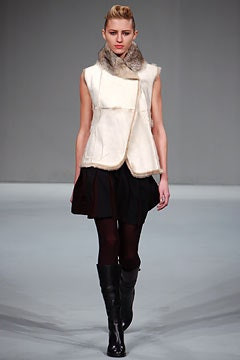 Nicole Farhi fashion show for Autumn/Winter 2003