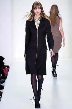 Nicole Miller fashion show for Autumn/Winter 2003