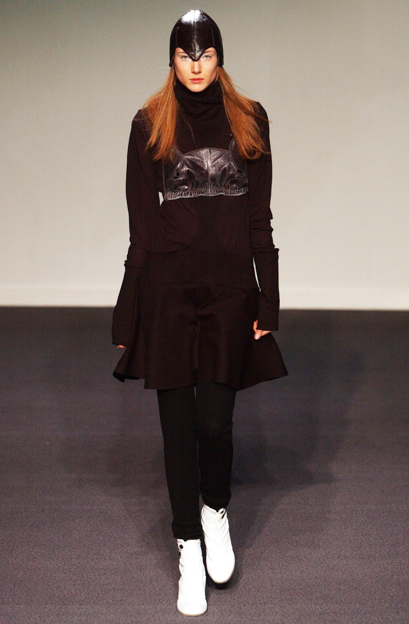 Preen by Thornton Bregazzi fashion show for Autumn/Winter 2003