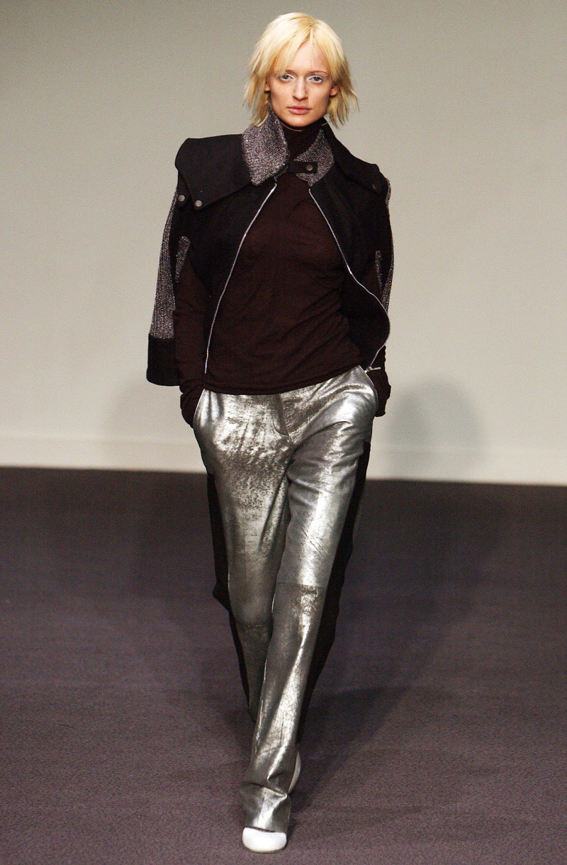 Preen by Thornton Bregazzi fashion show for Autumn/Winter 2003