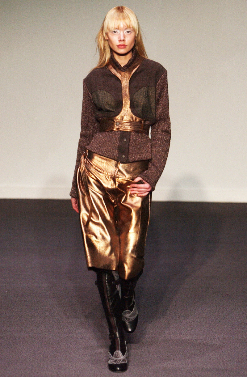 Preen by Thornton Bregazzi fashion show for Autumn/Winter 2003