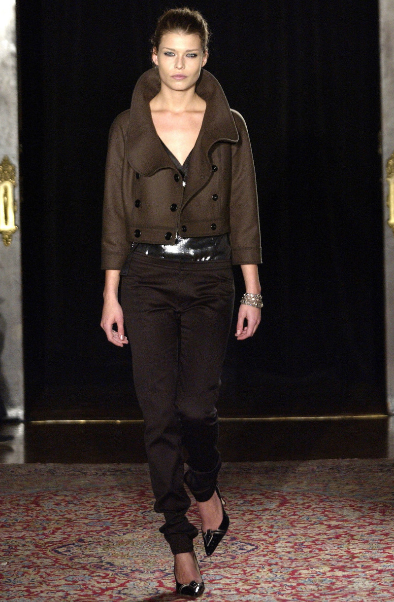 Proenza Schouler fashion show for Autumn/Winter 2003