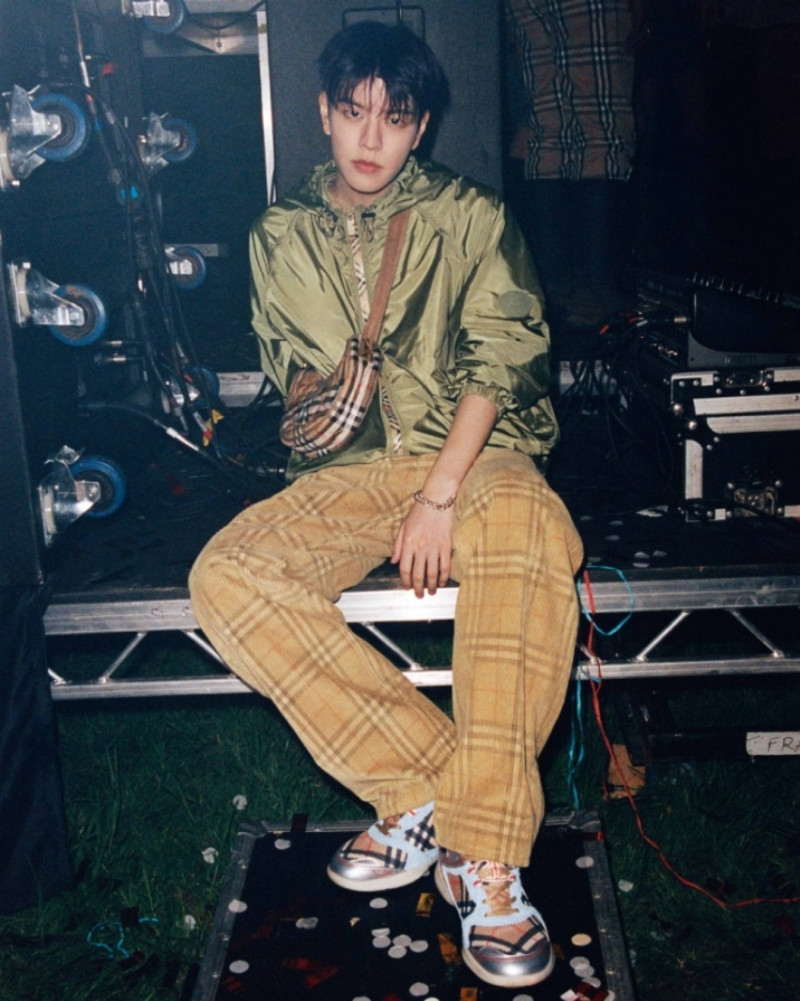 Burberry Festival Collection advertisement for Summer 2025
