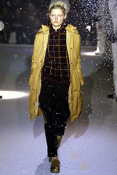 Y-3 fashion show for Autumn/Winter 2003