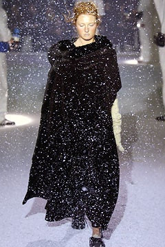 Y-3 fashion show for Autumn/Winter 2003