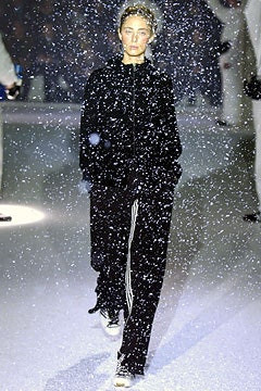 Y-3 fashion show for Autumn/Winter 2003
