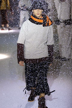Y-3 fashion show for Autumn/Winter 2003