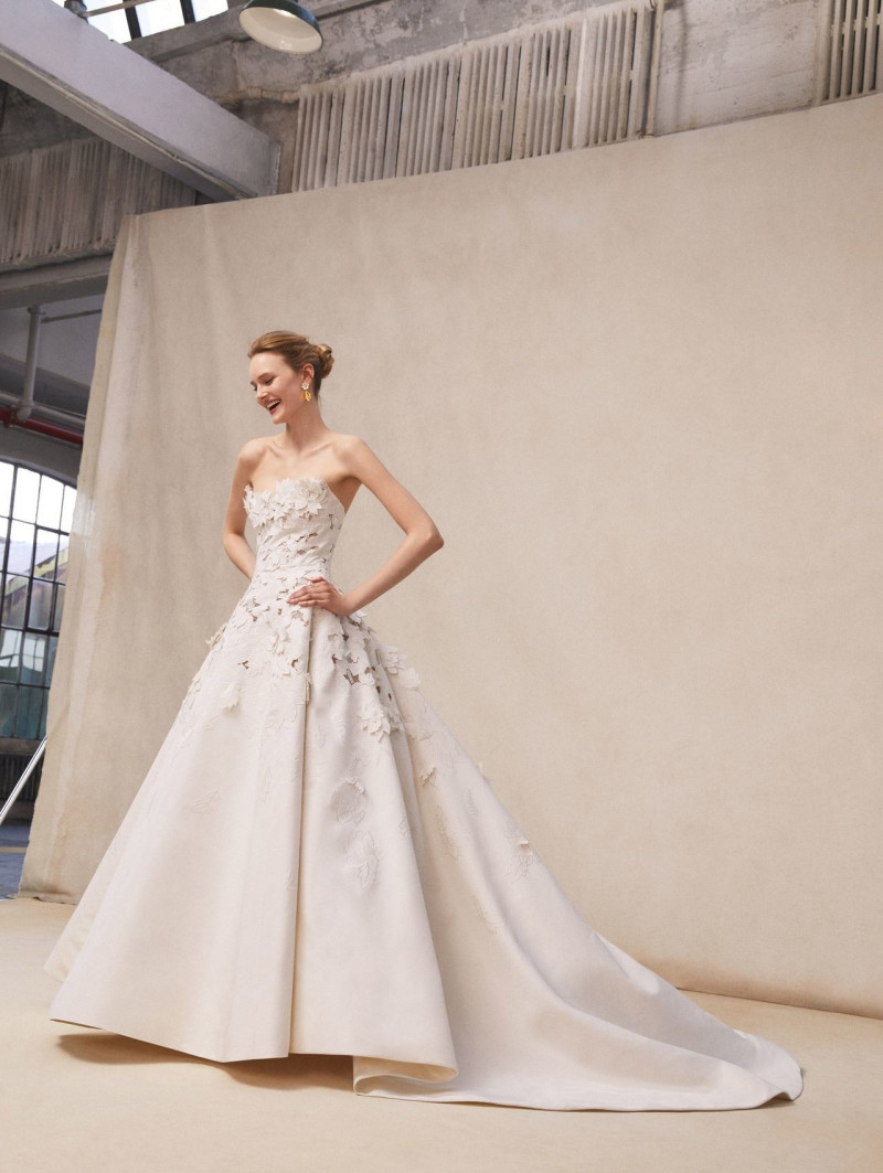 Oscar de la Renta Bridal lookbook for Spring 2026