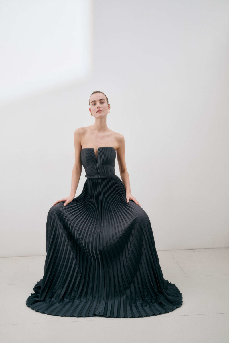 Roland Mouret lookbook for Autumn/Winter 2025