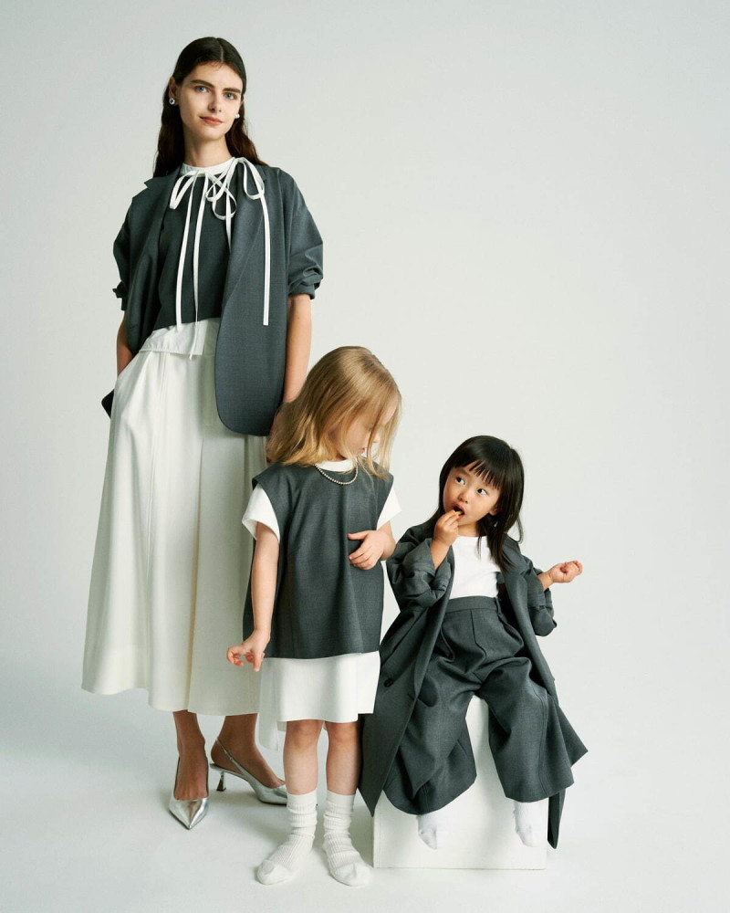 She Tokyo lookbook for Spring/Summer 2025