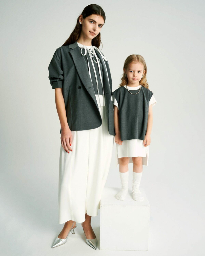 She Tokyo lookbook for Spring/Summer 2025