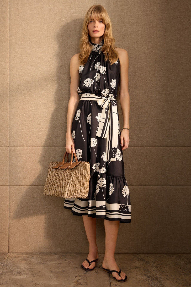 CH Carolina Herrera lookbook for Summer 2025