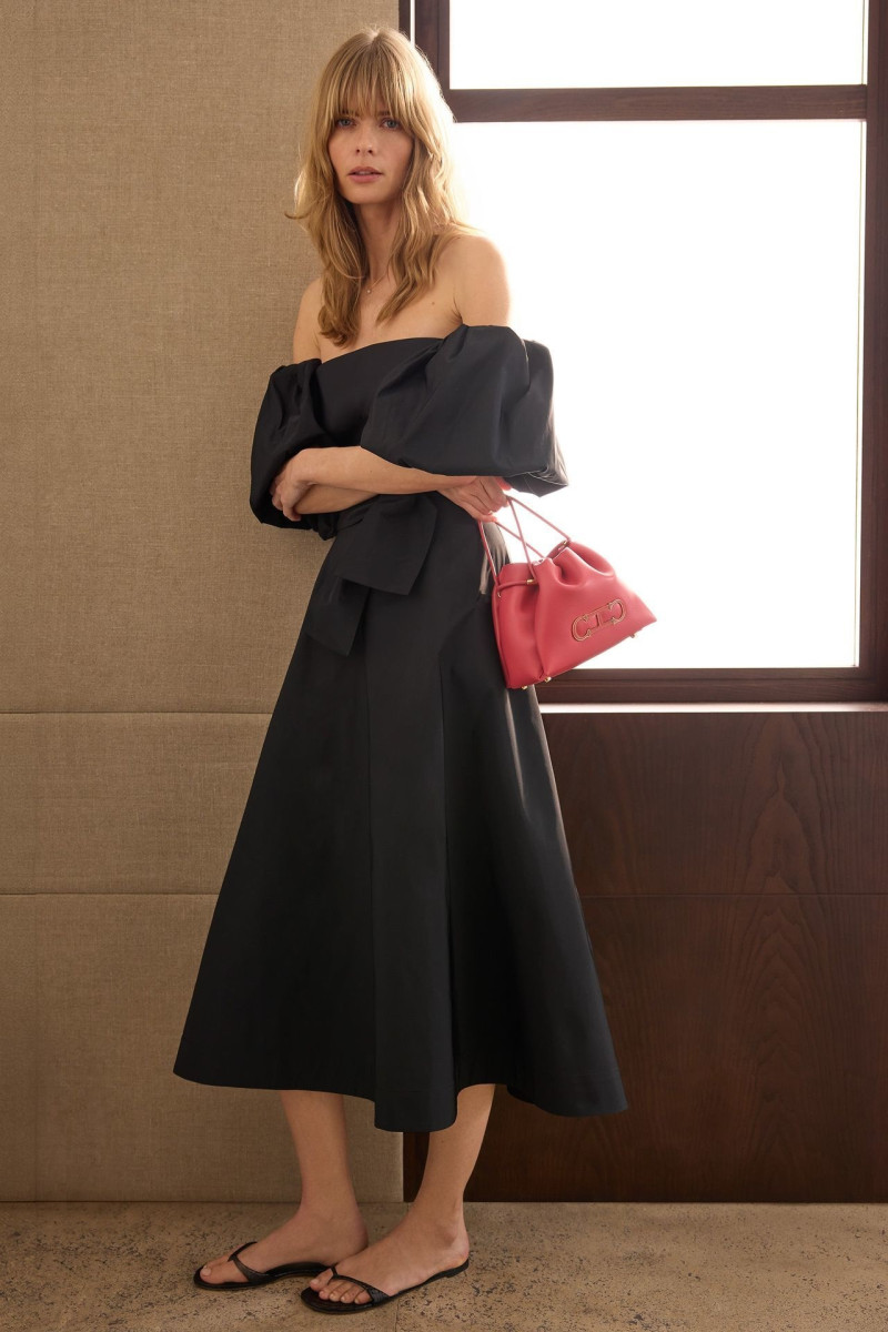CH Carolina Herrera lookbook for Summer 2025