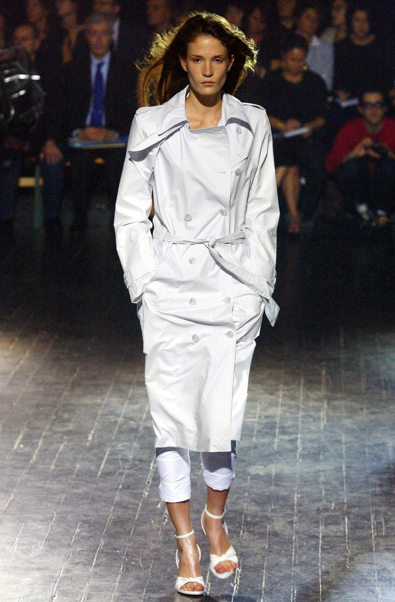 A.F. Vandevorst fashion show for Spring/Summer 2003