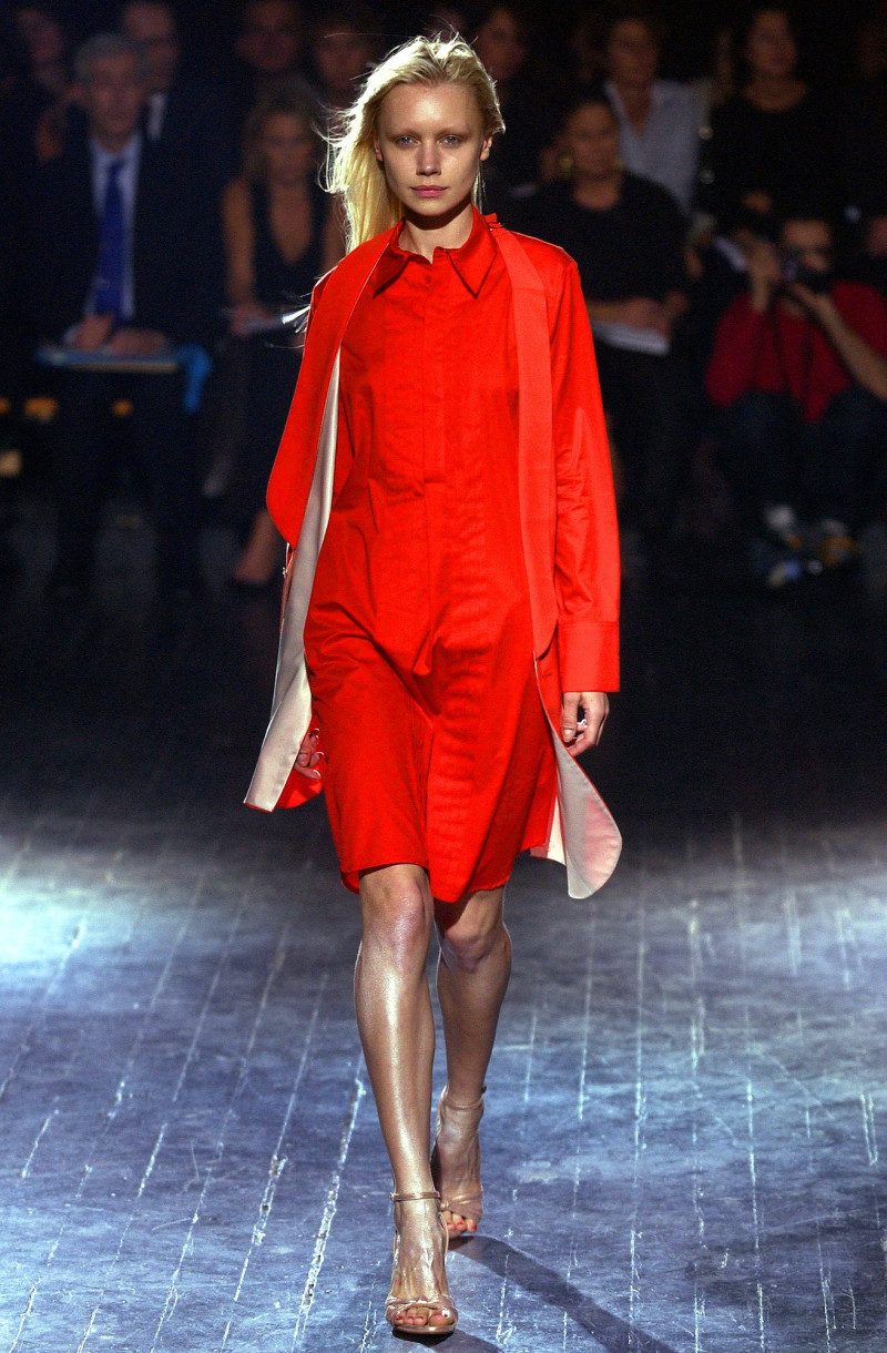 A.F. Vandevorst fashion show for Spring/Summer 2003