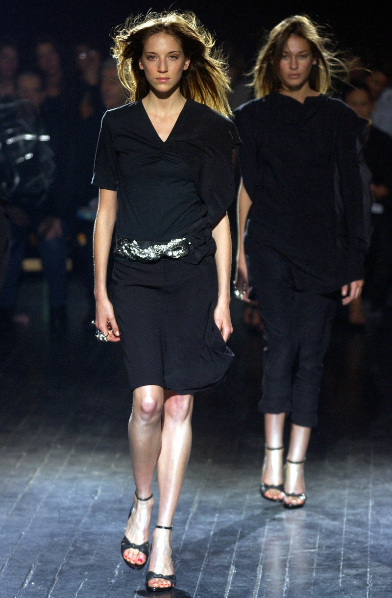 A.F. Vandevorst fashion show for Spring/Summer 2003