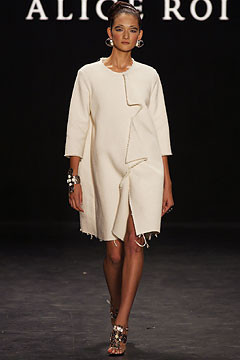 Alice Roi fashion show for Spring/Summer 2003