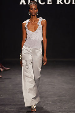 Alice Roi fashion show for Spring/Summer 2003